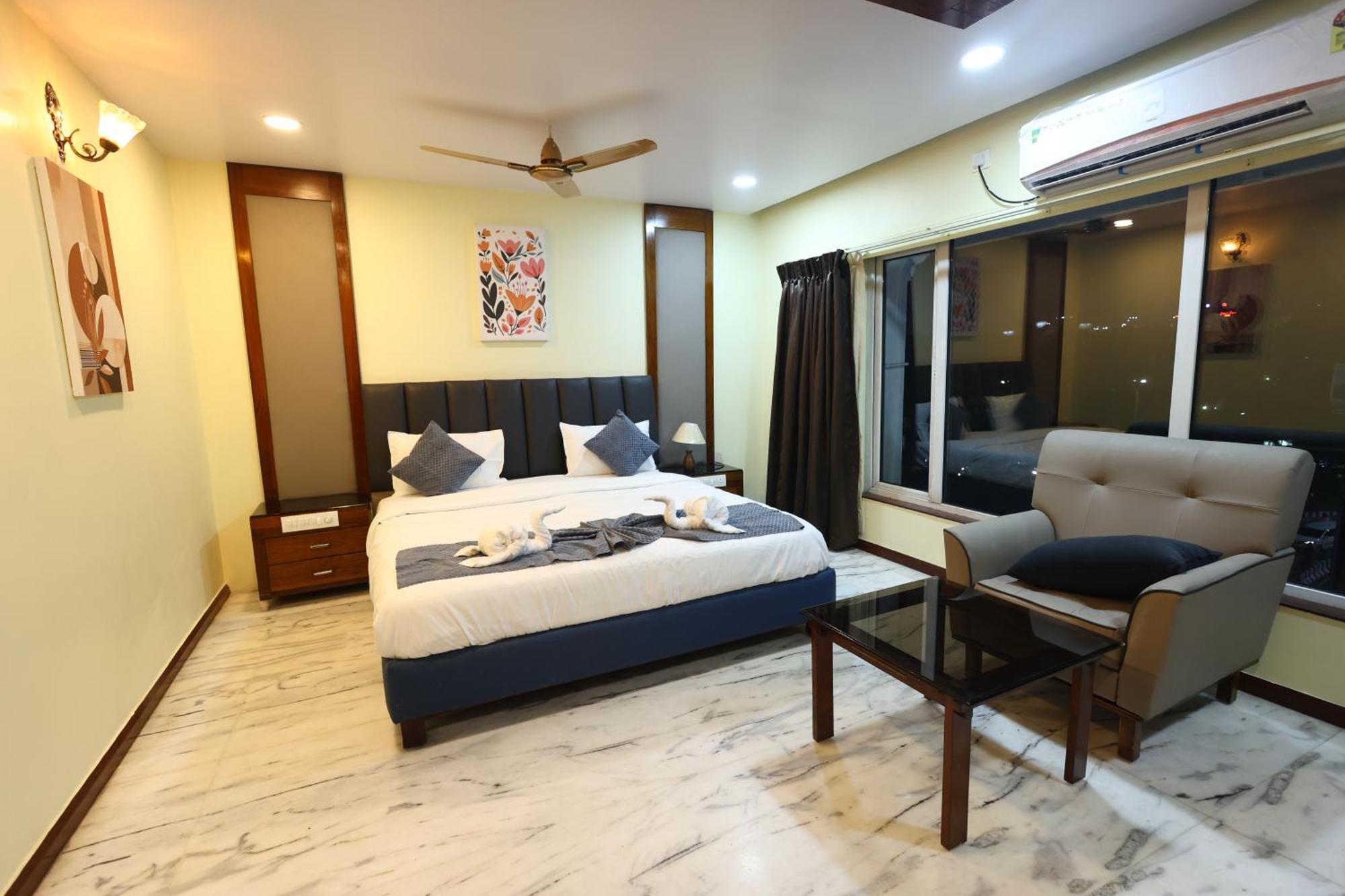 Lj Dadi'S Grand Hotel Visakhapatnam Ngoại thất bức ảnh