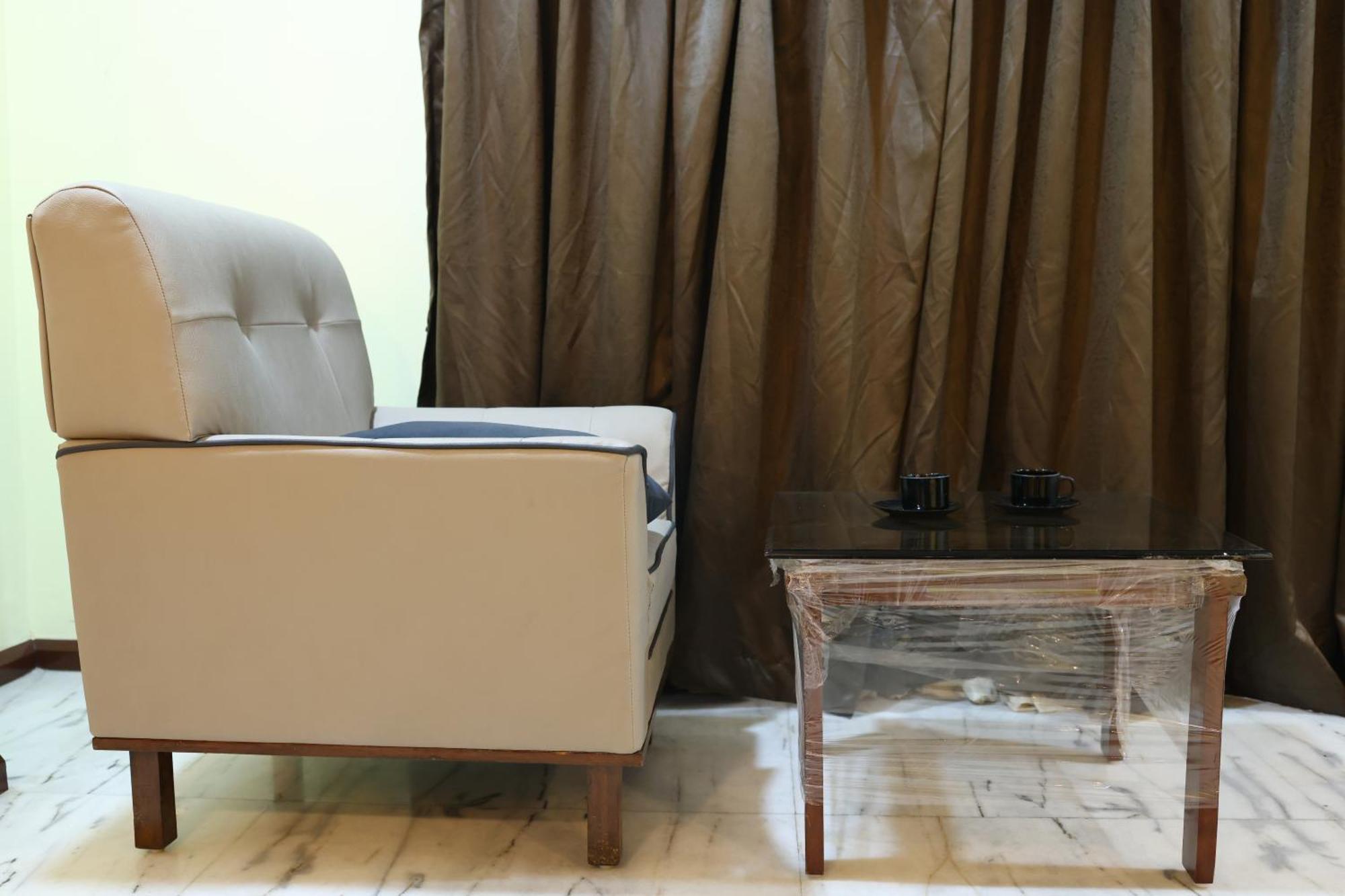 Lj Dadi'S Grand Hotel Visakhapatnam Ngoại thất bức ảnh